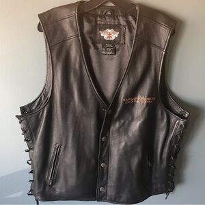 NEW Harley Davidson 105th anniversary Limited addition men’s black leather vest